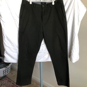 Banana Republic Forest Green Aiden Chino | 35x30